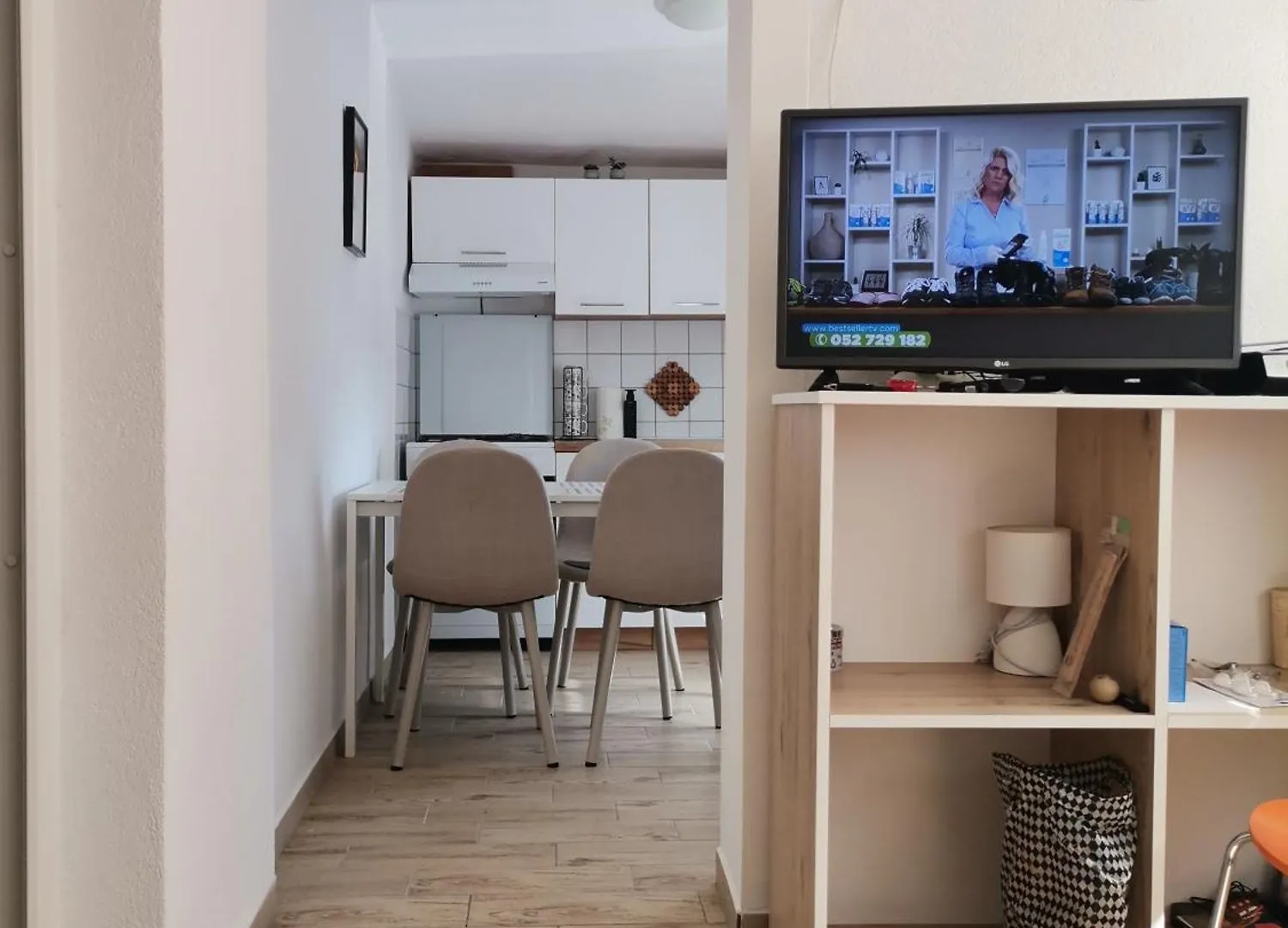 Apartman Prezida Vir 0*,  Croacia